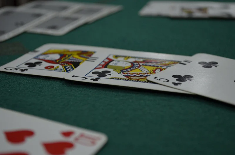 Detailed instructions on how to play Bridge